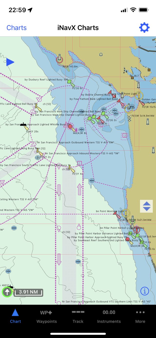 iNavX chartplotter screen